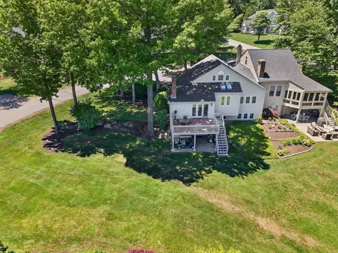8 Crane Cir # B, Laconia, NH 03246