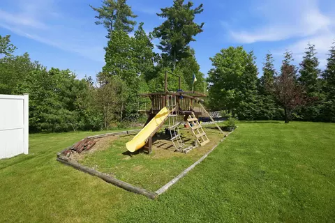 Exterior - 317 University Cir, Hooksett, NH 03106 photo 5 of 5