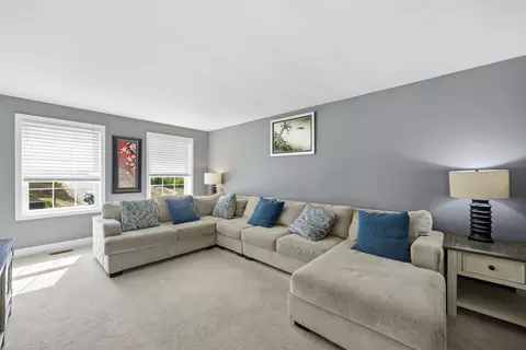 Living - 317 University Cir, Hooksett, NH 03106 photo 1 of 7