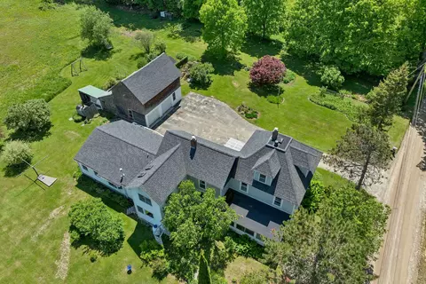 195 Philbrook Rd, Sanbornton, NH 03269