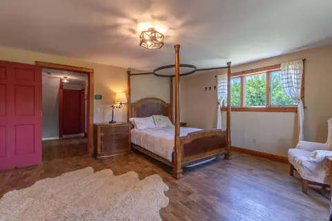 Bedroom - 736 Pleasant St, Newport, VT 05855 photo 4 of 6
