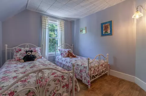 Bedroom - 736 Pleasant St, Newport, VT 05855 photo 5 of 6