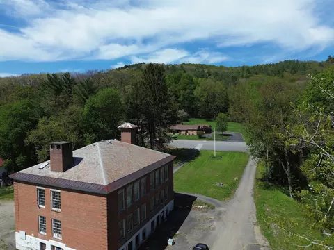 View/Area - 199 Summer St, Springfield, VT 05156 photo 1 of 4