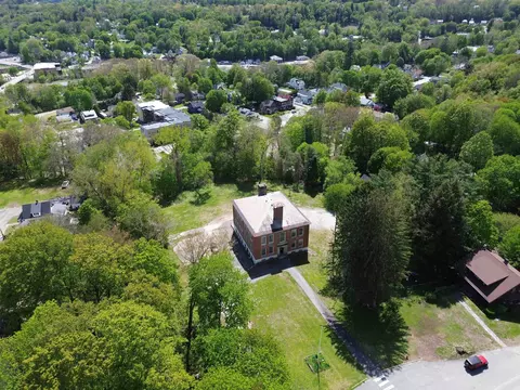 View/Area - 199 Summer St, Springfield, VT 05156 photo 2 of 4