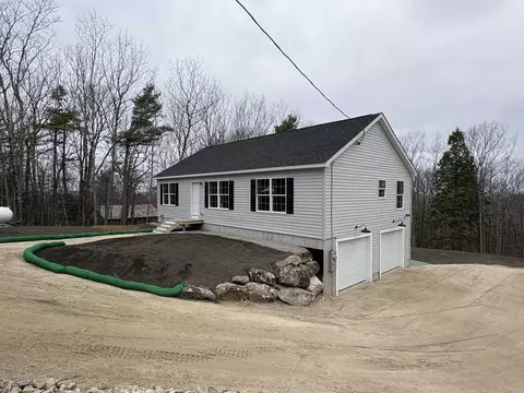 12 Winsor Way, New Durham, NH 03855