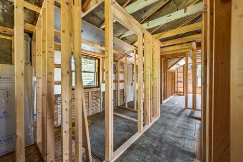 Entry Way - 44 Alpine St, Gorham, NH 03581 photo 1 of 4