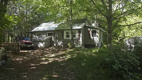 1029 Stark Hwy, Stark, NH 03582