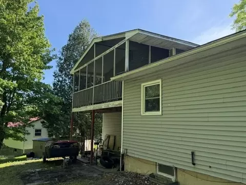 Exterior - 22 Lawrence Hts, Jericho, VT 05465 photo 7 of 13