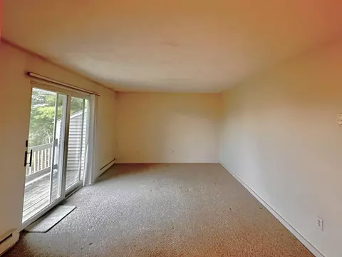 Living - 12 Vista View Ln, Intervale, NH 03845 photo 2 of 3