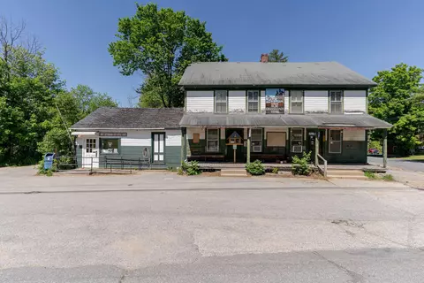 368 Stage Rd, Nottingham, NH 03291