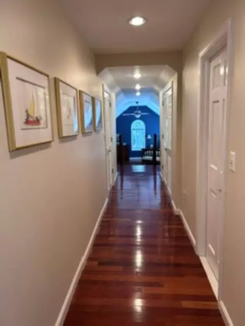 Entry Way - 45 Blossom Rd, Windham, NH 03087 photo 2 of 3