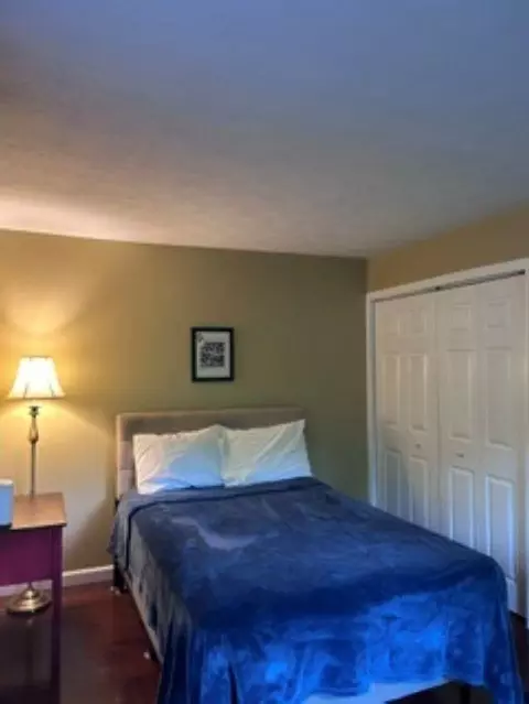 Bedroom - 45 Blossom Rd, Windham, NH 03087 photo 4 of 12