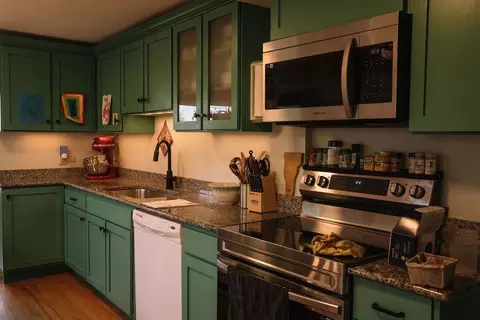 Kitchen - 2113 Max Gray Rd, Calais, VT 05667 photo 2 of 4
