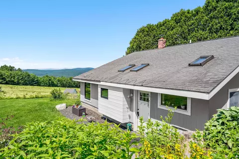 2113 Max Gray Rd, Calais, VT 05667 photo 6