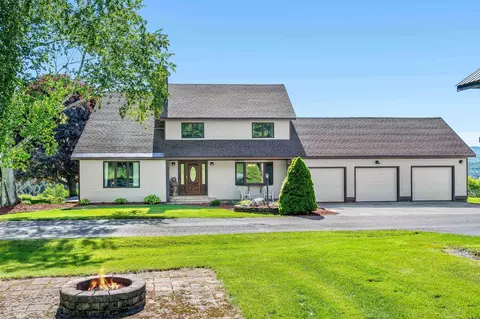 1614 Mcglynn Rd, Graniteville, VT 05654