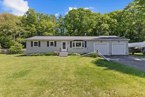 262 Belair Dr, Colchester, VT 05446