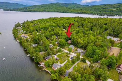 114 Shore Dr N, Bridgewater, NH 03222
