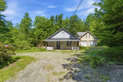 57 Vartland Ridge Rd, Londonderry, VT 05148