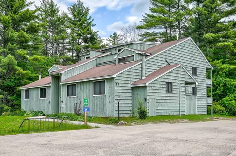 17 Seasons At At Attitash Rd # D, Bartlett, NH 03812