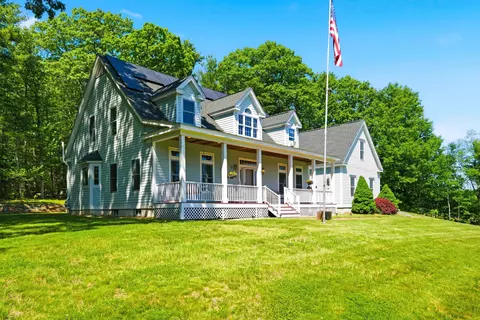957 Back Mountain Rd, Goffstown, NH 03045