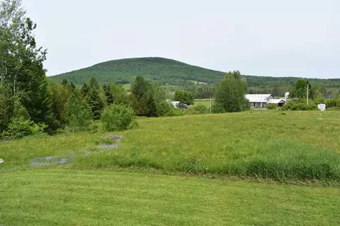 Exterior - 752 Cook Rd, Barton, VT 05822 photo 8 of 10