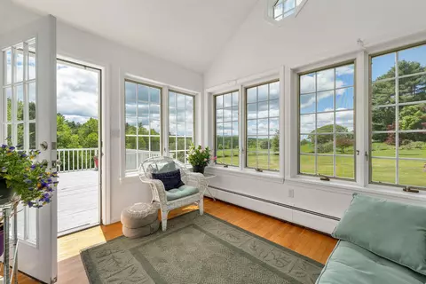 Exterior - 25 Wolfeboro Rd, Hanover, NH 03755 photo 8 of 10