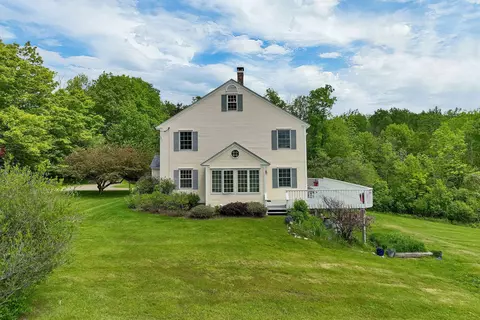 Exterior - 25 Wolfeboro Rd, Hanover, NH 03755 photo 2 of 10