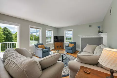 Living - 25 Wolfeboro Rd, Hanover, NH 03755 photo 1 of 3