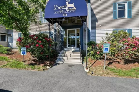 132 Eastern Ave #302, Manchester, NH 03104