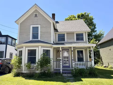 60 Church St, Lebanon, NH 03766