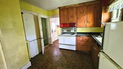 Kitchen - 17 Clement Rd, Springfield, VT 05156 photo 1 of 2