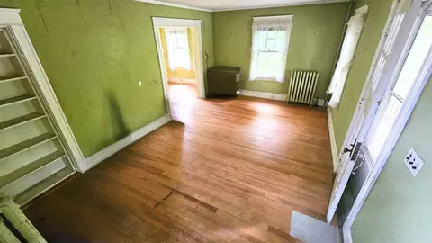 Living - 17 Clement Rd, Springfield, VT 05156 photo 1 of 2