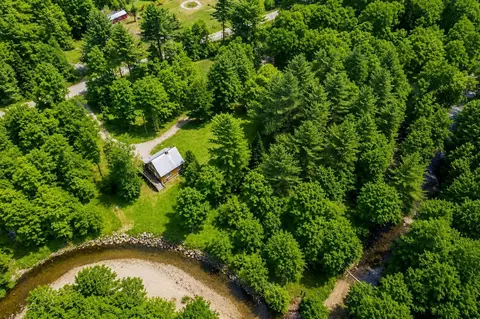 994 W Jamaica Rd, Jamaica, VT 05343