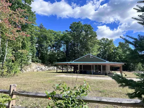 741 W Main St, Hillsborough, NH 03244