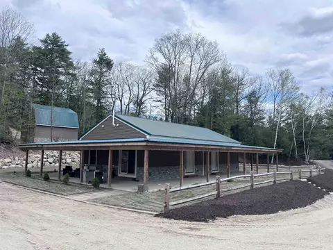 741 W Main St, Hillsborough, NH 03244
