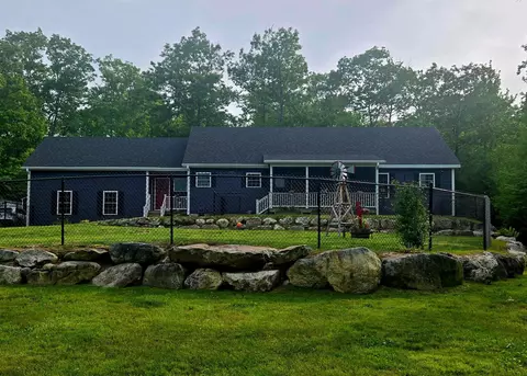 33 Ingalls Ter, Alton, NH 03809