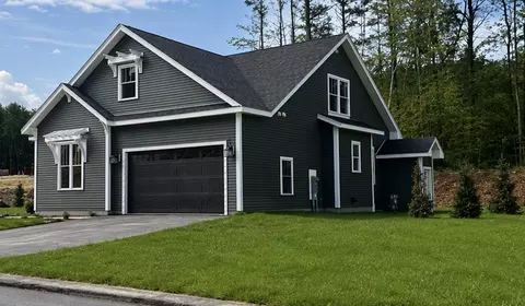 103 Lady Walsingham Way, Laconia, NH 03246