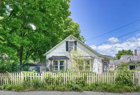 7 Church St, Marlborough, NH 03455
