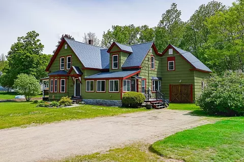1113 Daniel Webster Hwy, Woodstock, NH 03262