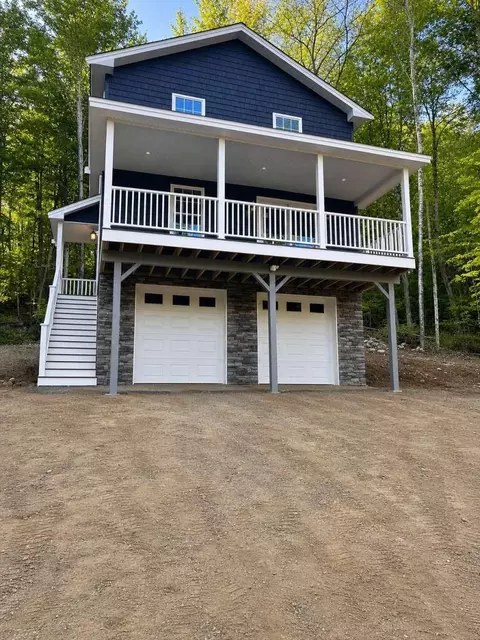1403 French Pond Rd, Haverhill, NH 03785