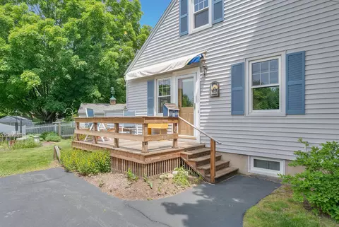 Exterior - 2 Elmview Cir, Dover, NH 03820 photo 5 of 8