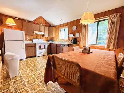 Kitchen - 8E Dover Green Loop #8E DOVER GREEN LOOP, Dover, VT 05356 photo 1 of 7