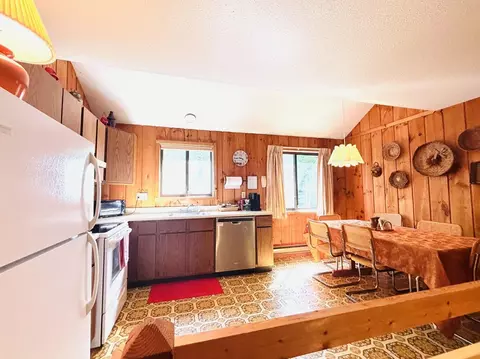 Kitchen - 8E Dover Green Loop #8E DOVER GREEN LOOP, Dover, VT 05356 photo 5 of 7