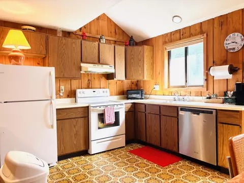 Kitchen - 8E Dover Green Loop #8E DOVER GREEN LOOP, Dover, VT 05356 photo 3 of 7