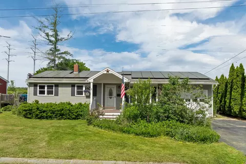 46 Coakley Rd, Portsmouth, NH 03801