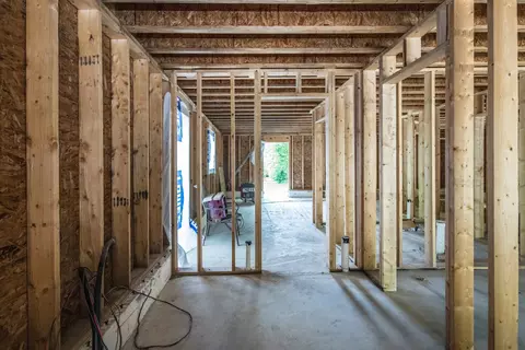 Entry Way - 702 Route 30 N, Castleton, VT 05735 photo 5 of 10