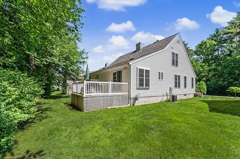 Exterior - 143 Hampton Mdws, Hampton, NH 03842 photo 3 of 14