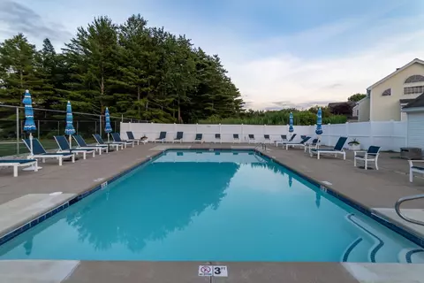 Exterior - 143 Hampton Mdws, Hampton, NH 03842 photo 10 of 14