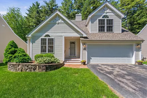 143 Hampton Mdws, Hampton, NH 03842