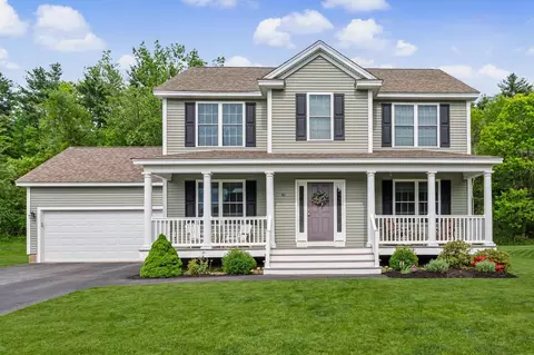 41 Schwinn Dr, Nashua, NH 03062